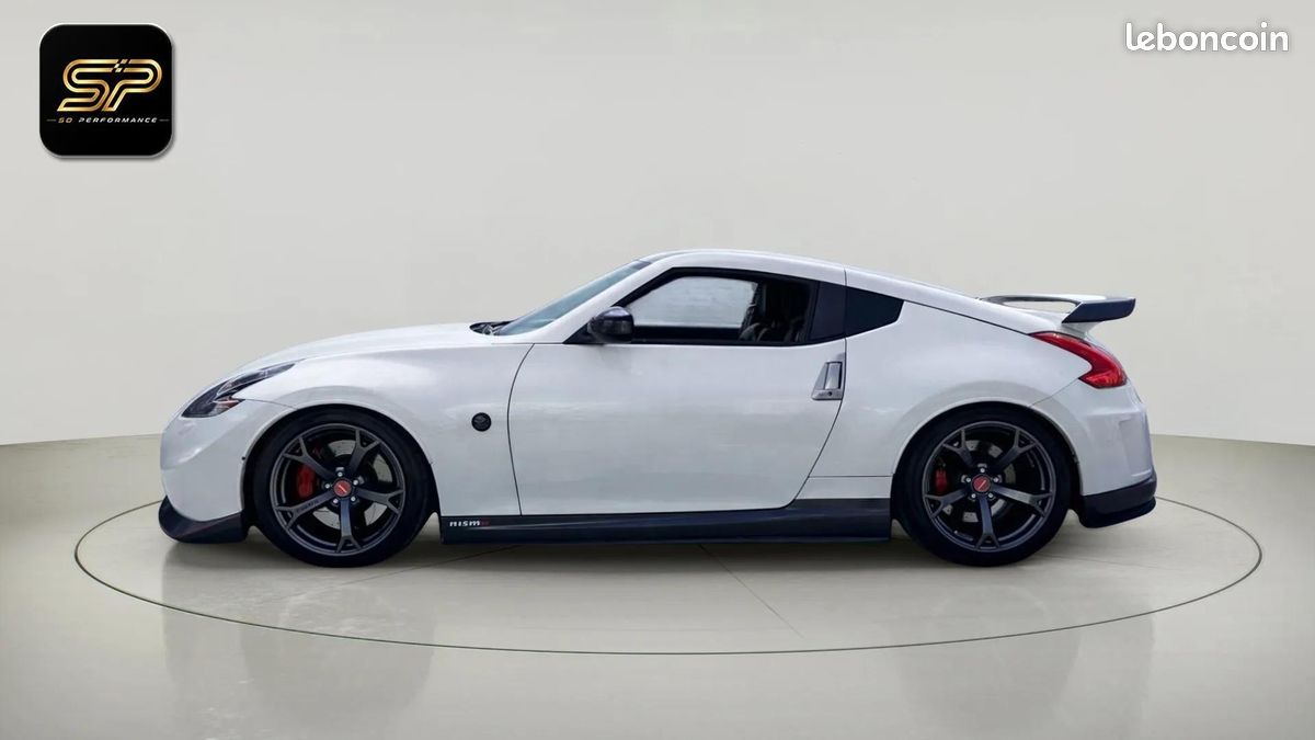 Nissan 370Z Nismo V1 * 344 ch * Série Limitée 328/100 (image 2)