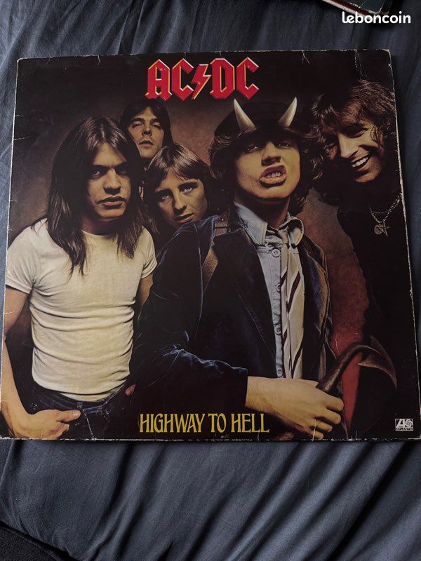 Vinyle ACDC (image 1)
