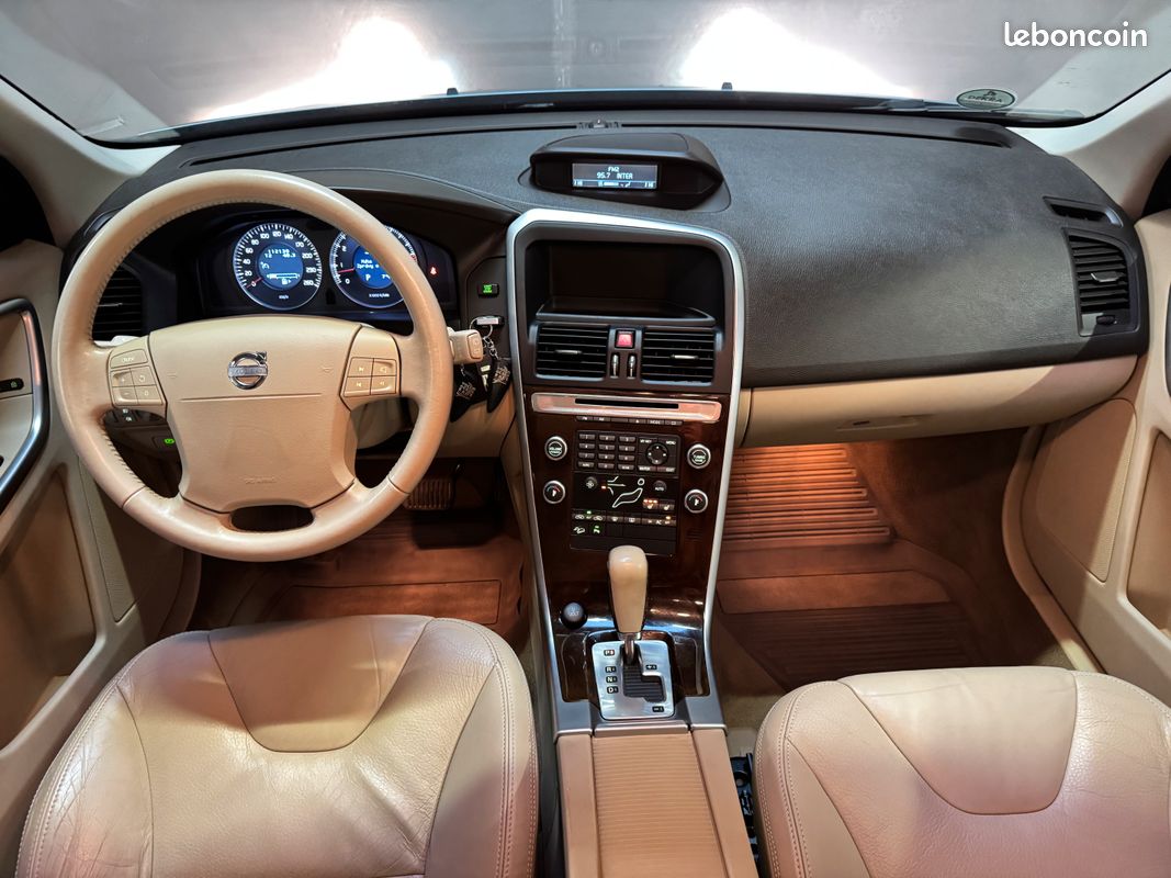 Volvo XC60 T6 AWD 286 cv SUMMUM (image 6)