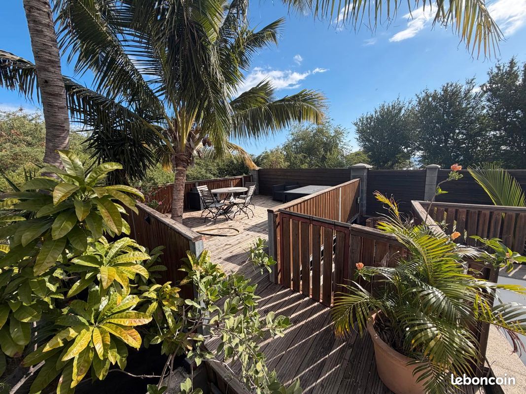 Maison 5 pièces 125 m² · à Saint-Leu · 125 m² · 448 000 €
