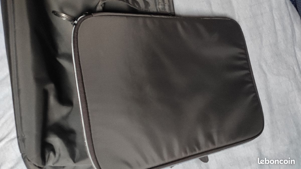 Pochette ordinateur Elite (image 7)