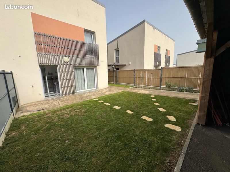 Maison 5 pièces 96 m² · à Chambray-lès-Tours · 96 m² · 299 999 €