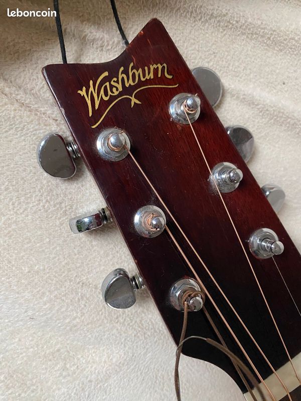 Guitare acoustique Washburn (image 3)