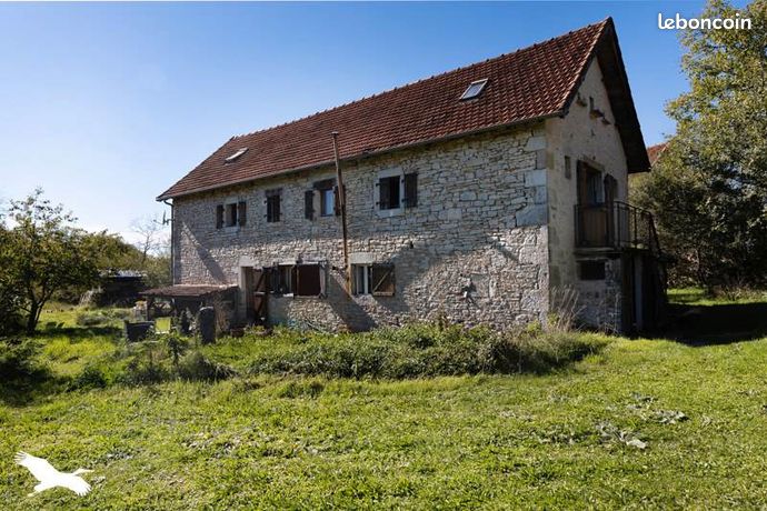 Ferme 19 pièces 714 m²