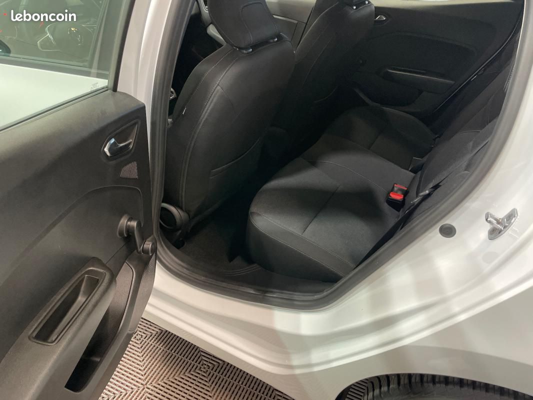 Renault Clio V Blue dCi 100 - 21N Business (image 21)