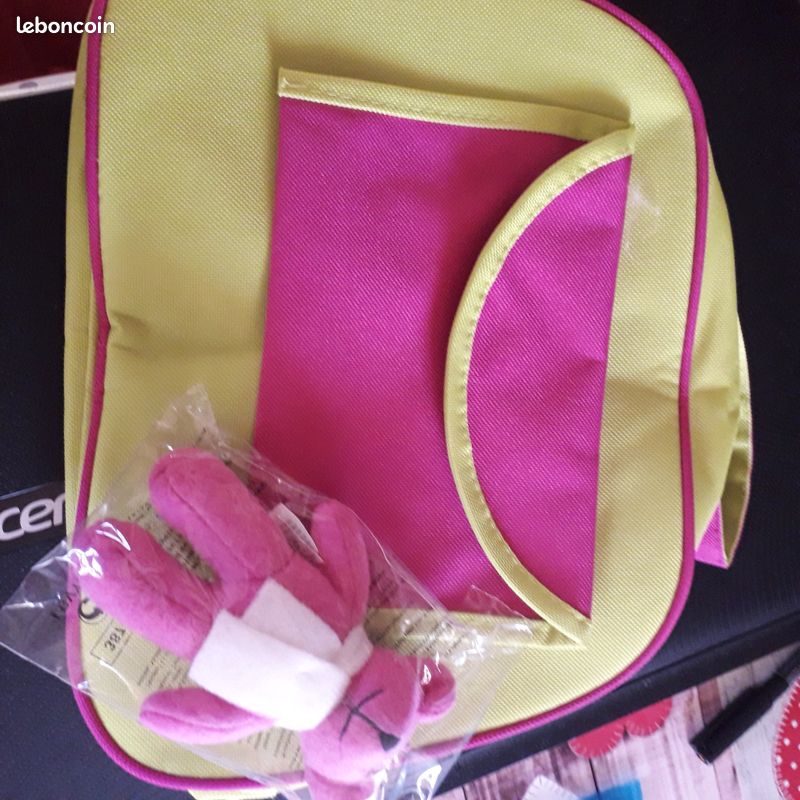Petit sac pochette et porte-clé ourson (image 2)