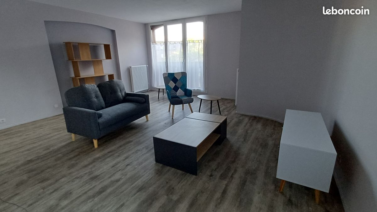 Appartement 3 pièces 70 m² · à Montigny-le-Bretonneux · 70 m² · 1 240 €/mois