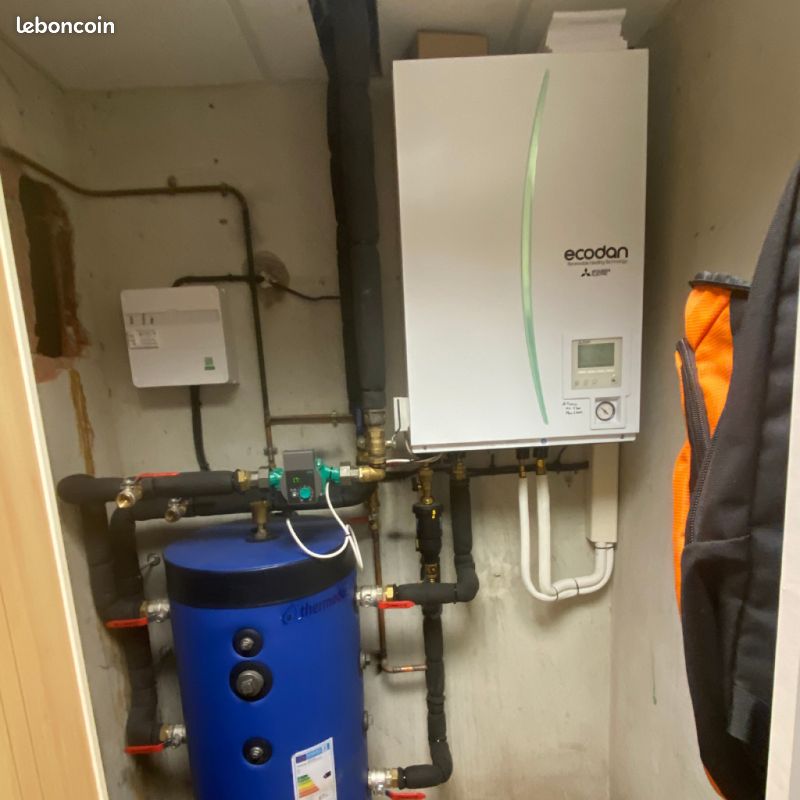 Pompe à chaleur radiateurs eau - Contactez-nous directement (image 1)