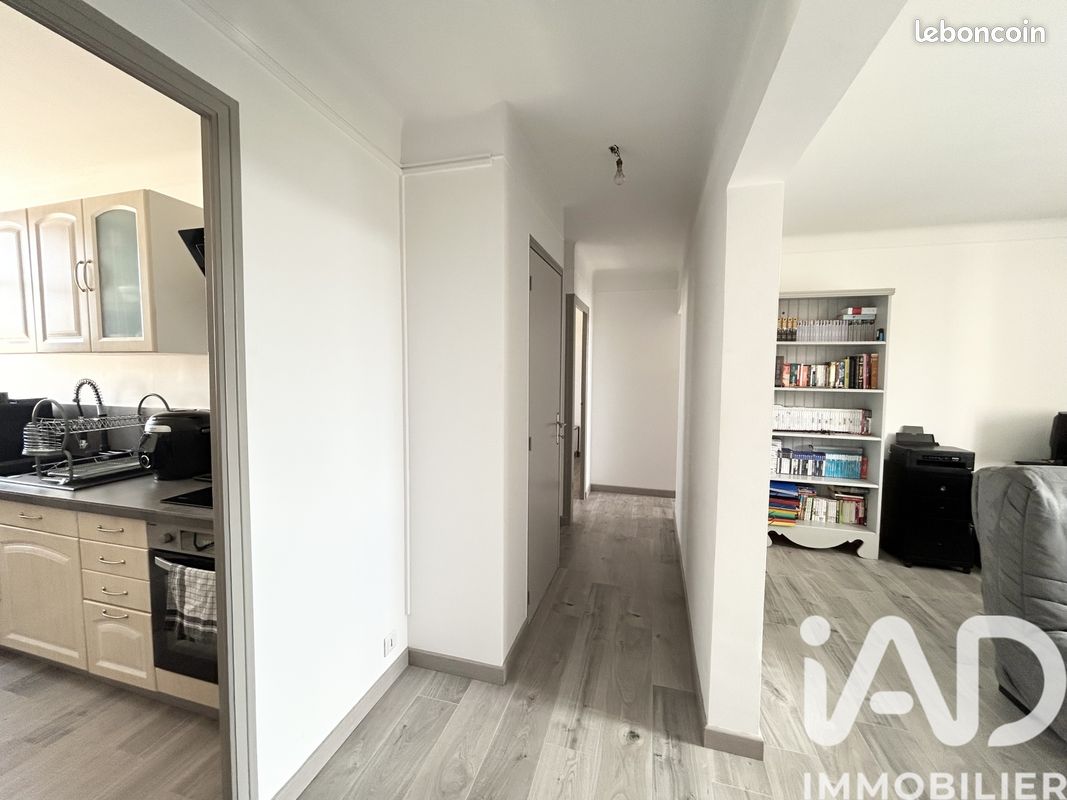 Appartement 3 pièces 57 m² · à Nîmes · 57 m² · 104 000 €