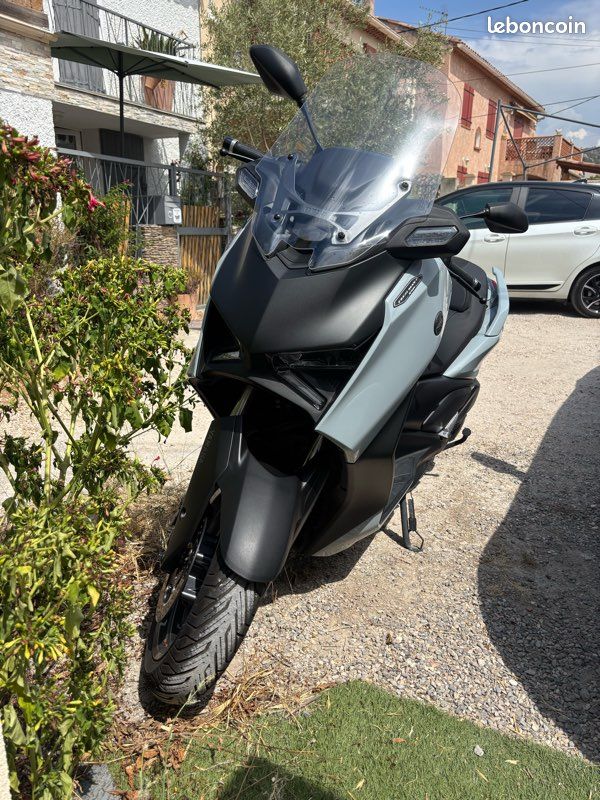 Xmax 125 techmax + 2025 (image 1)