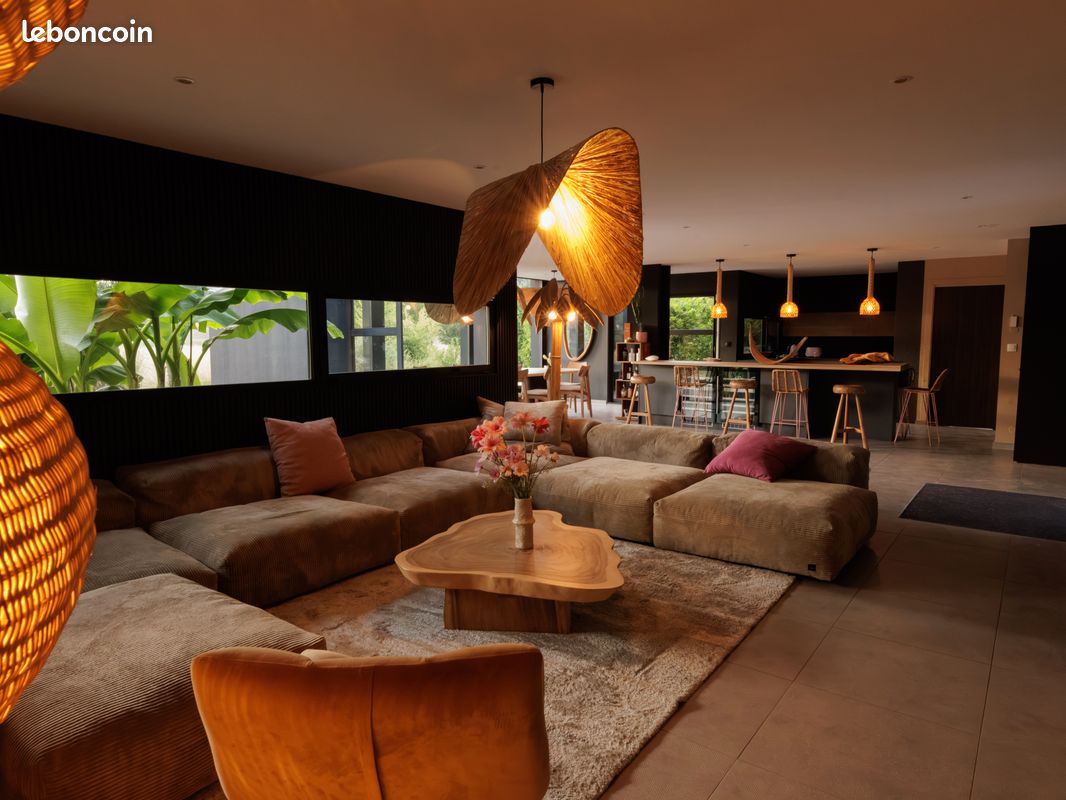 Maison 5 pièces 185 m² · à Mérignies · 185 m² · 1 250 000 €