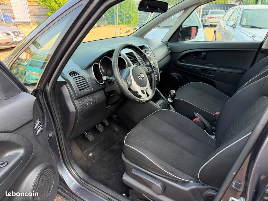 KIA VENGA 1.6 CRDi 115 ch ISG Premium GARANTIE 6 MOIS (image 11)