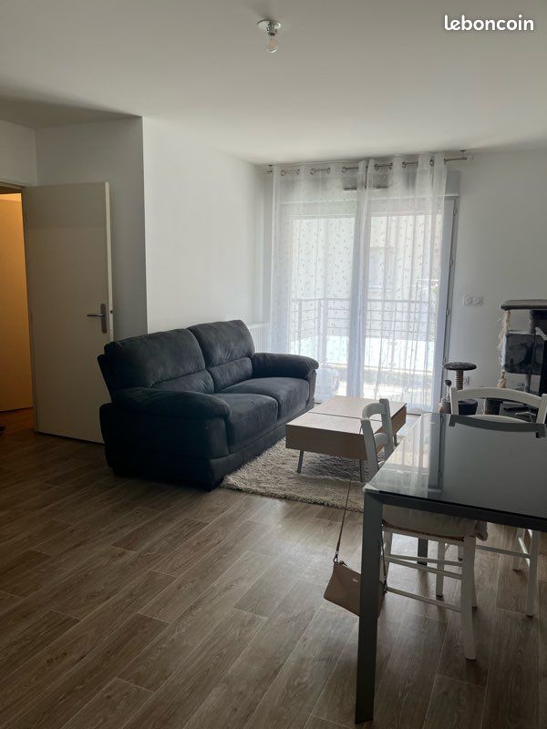 Appartement 3 pièces 49 m² · à Poitiers · 49 m² · 590 €