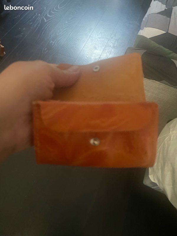 Petit porte-monnaie (image 1)