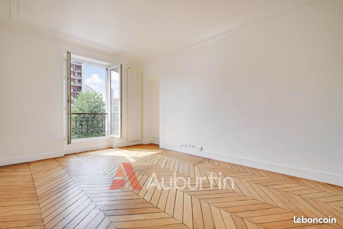 Appartement 2 pièces 42 m² · à Paris · 42 m² · 325 000 €