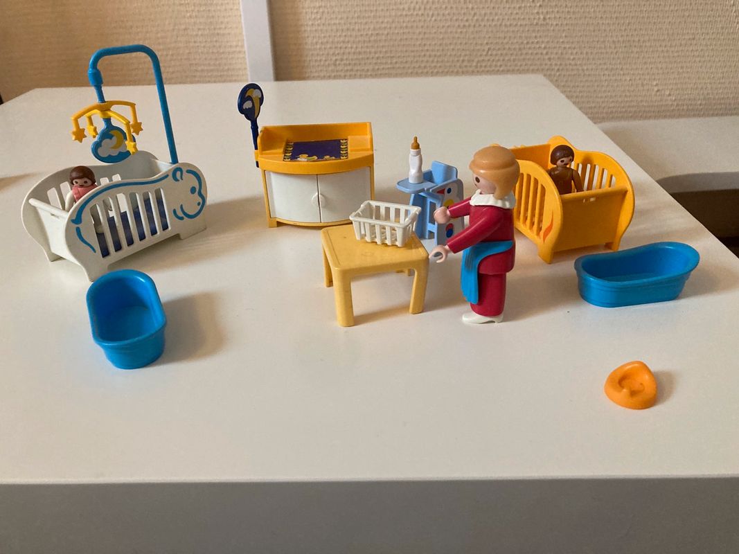Table a manger bebe jeux, jouets d'occasion - leboncoin