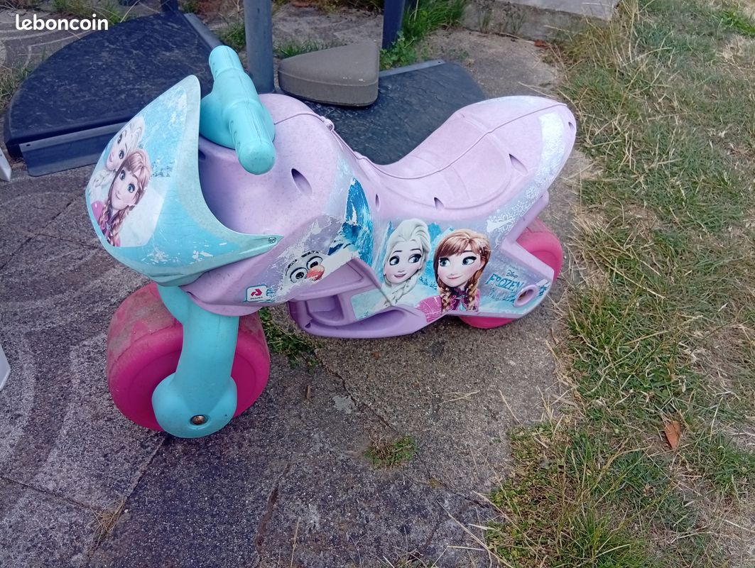 Moto enfant reine des neiges (image 1)