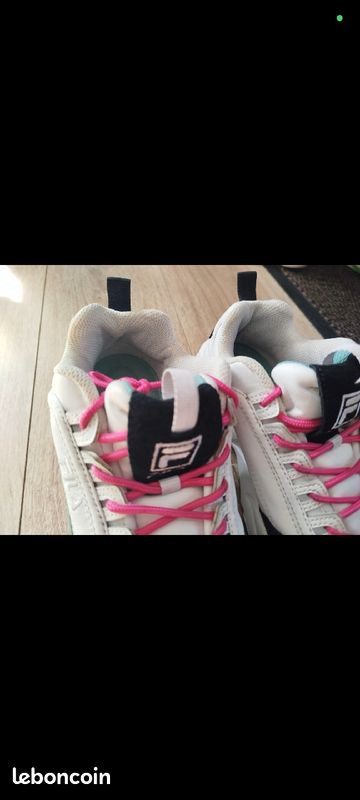 Disruptor Ii Chaussure Fila Blanche Et Rose Fila Disruptor Rose Et