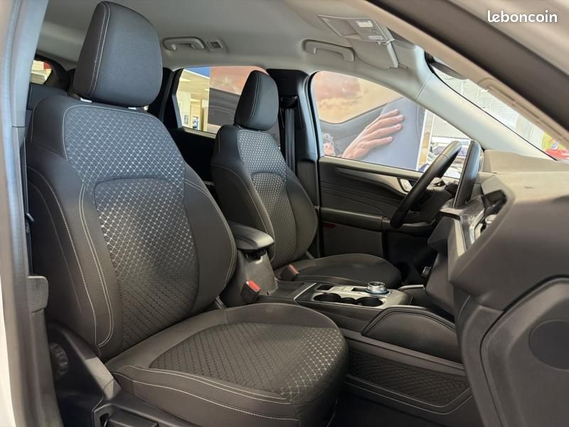 Ford Kuga 2.5 Duratec 180ch Hybrid FlexiFuel Titanium Business Powershift (image 11)