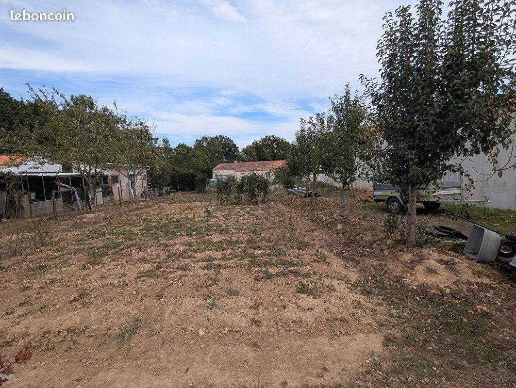 Terrain 716 m² · à Talmont-Saint-Hilaire · 716 m² · 132 500 €