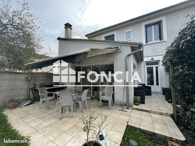 Maison 6 pièces 191 m² · à Périgueux · 191 m² · 907 €/mois