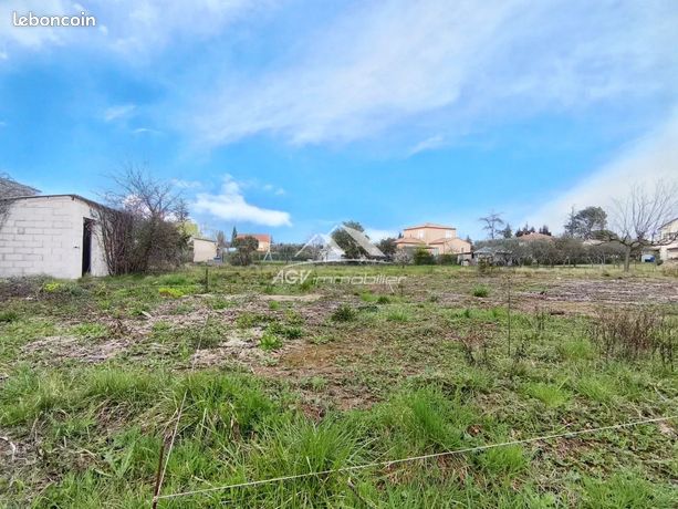 Terrain 874 m² Saint-Privat-des-Vieux