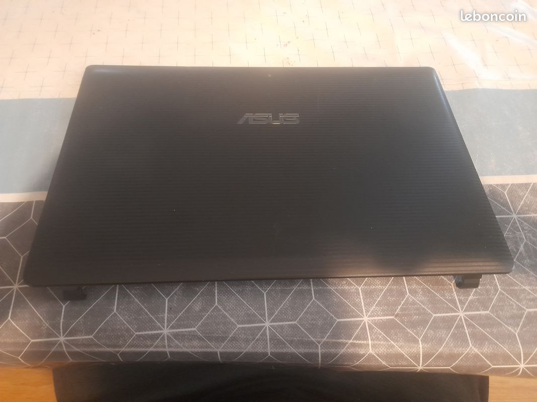 Cache arrière d'écran pc portable Asus R500V année 2012 - Accessoires ...