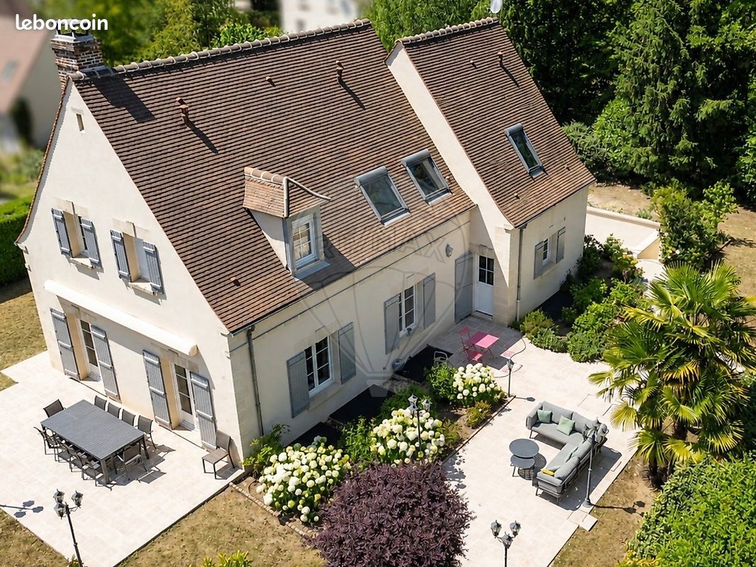 Maison 7 pièces 168 m² · à Senlis · 168 m² · 685 000 €