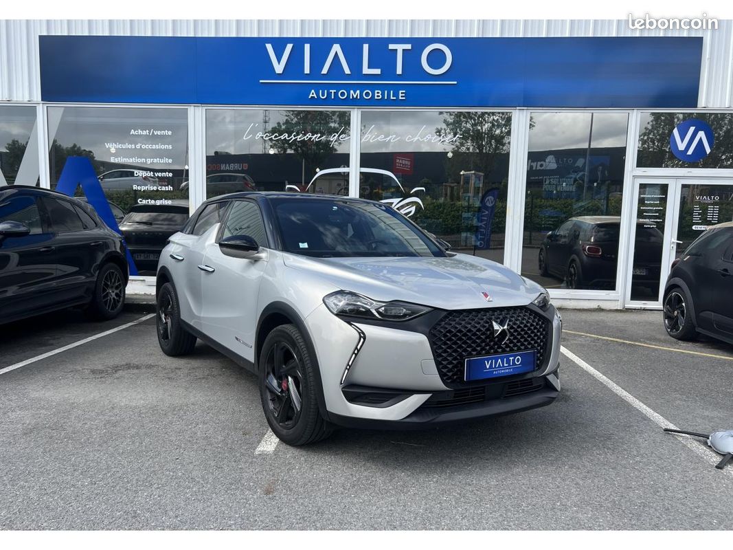 DS DS 3 CROSSBACK Performance Line EAT8 1.2 PureTech 130 - Distribution neuve (image 1)