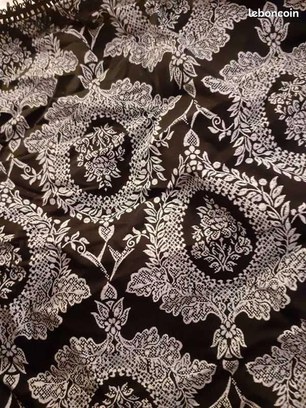 Passionata ensemble neuf fond noir motifs blancs (image 10)