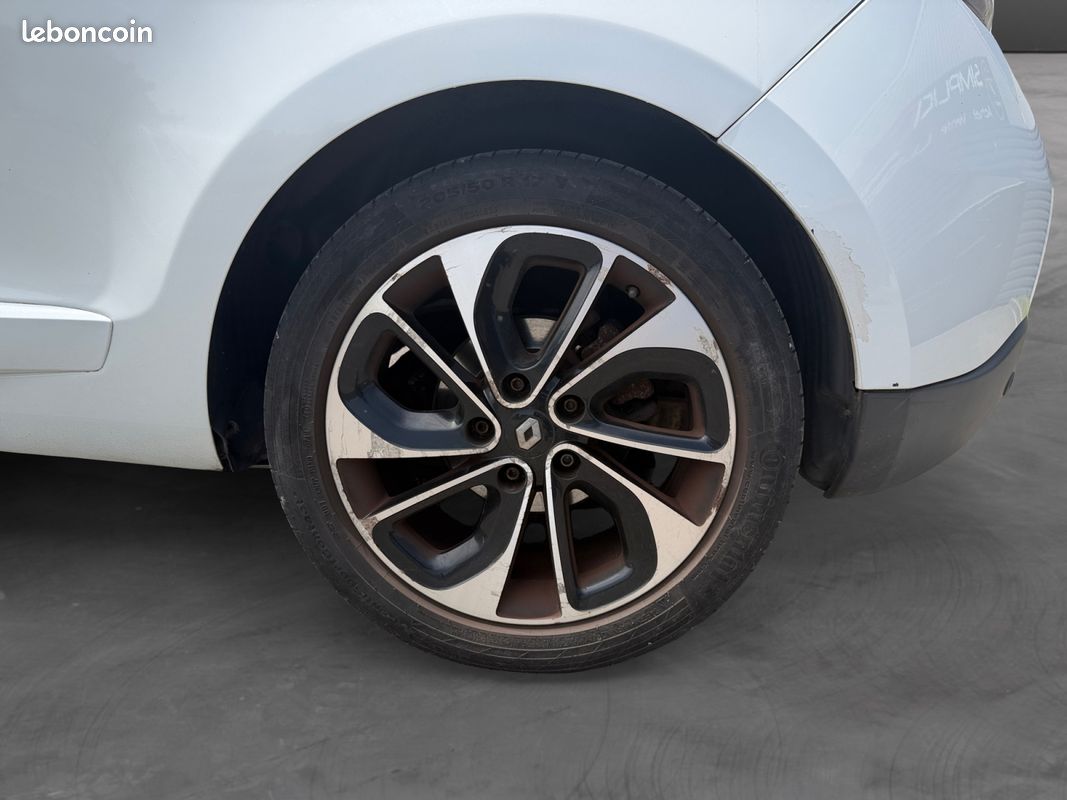 RENAULT MEGANE III COUPE TCE 130 BOSE 132Ch Garantie 12 mois (image 20)
