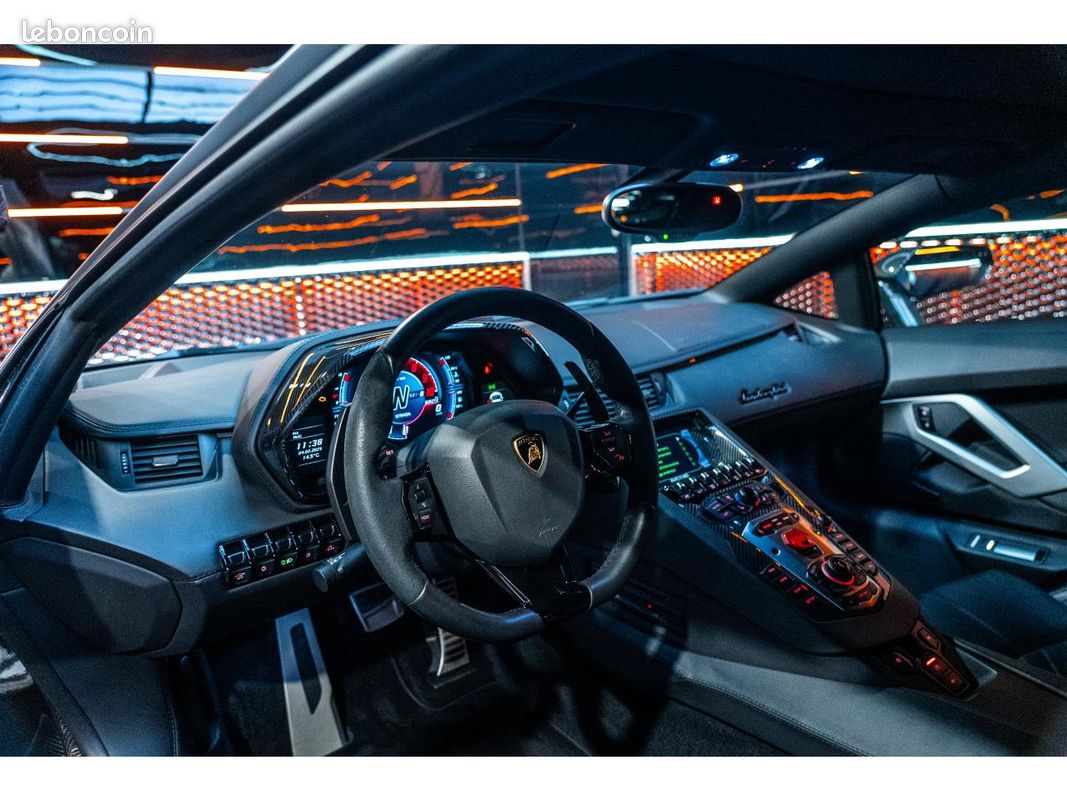 LAMBORGHINI AVENTADOR S 6.5l V12 740 S (image 31)