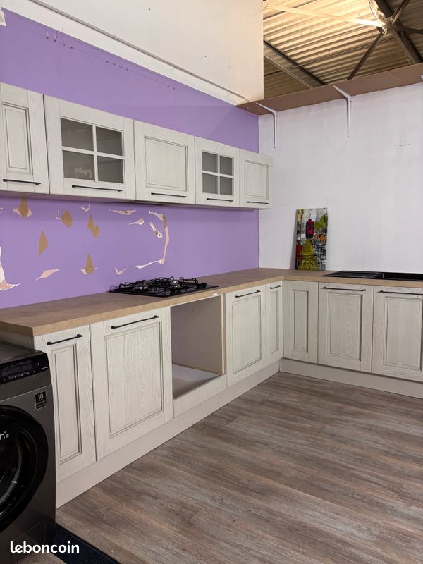 ⭐ Cuisine d'exposition AISHA en angle + meuble TV inclus ⭐ Retrait magasin ou livraison (image 2)