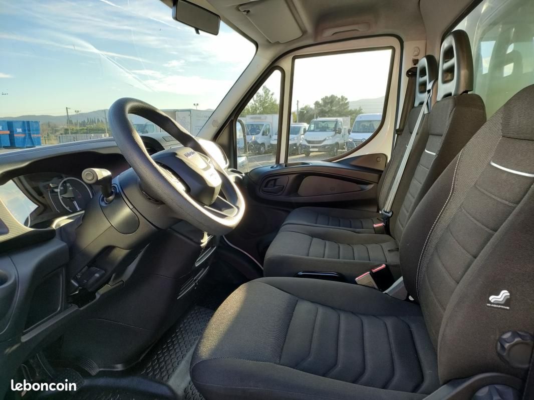 Iveco Daily CHASSIS CABINE FRIGO 12M3 160 CV ROUES JUMELEES HAYON CAISSE CAZAUX GROUPE THERMOKING... (image 8)