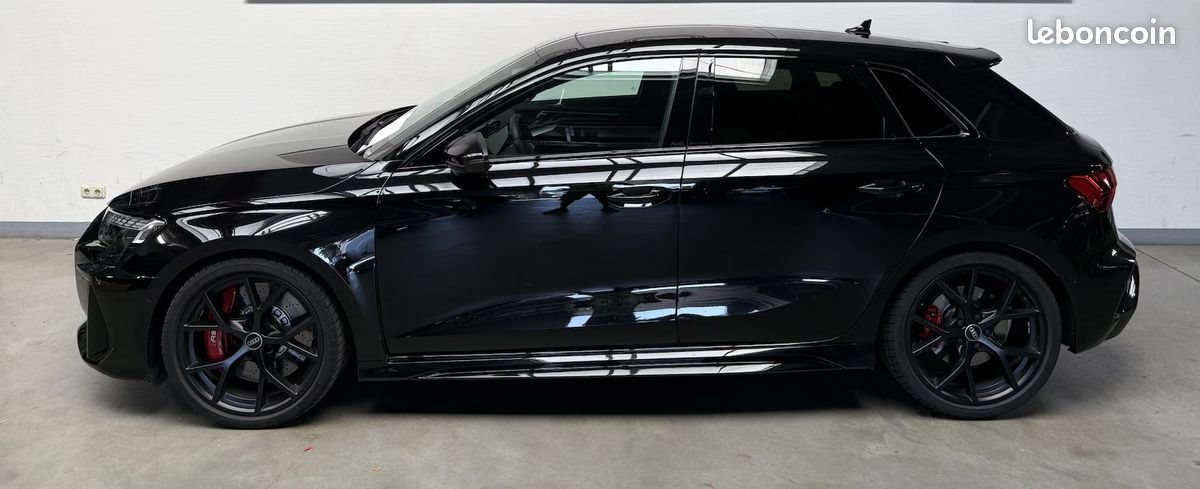 Audi RS3 Sportback quattro (image 2)