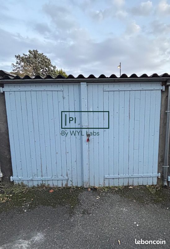 Parking 18 m² · à Toulouse · 18 m² · 108 €/mois