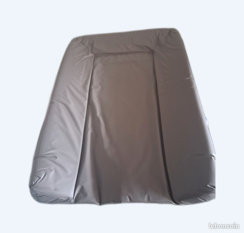 Matelas a langer et housse (image 1)
