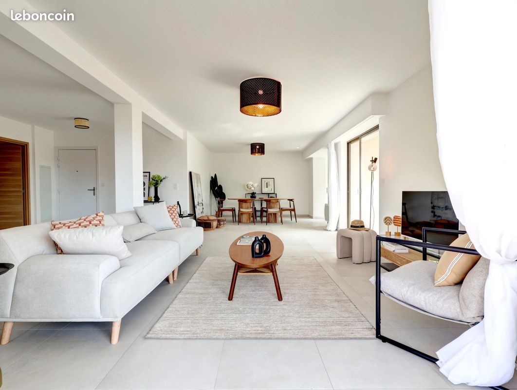 Appartement 4 pièces 132 m² · à Saint-Laurent-du-Var · 132 m² · 610 000 €
