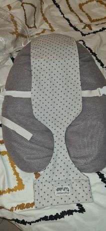 Coussin d'allaitement Tinéo Gris / Anthracite d'occasion - Annonces  Équipement bébé leboncoin