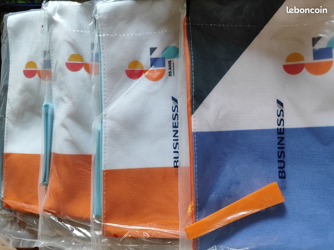 Trousses Air France (image 3)