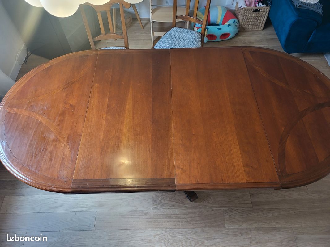 Table 4 à 8 pers (image 3)