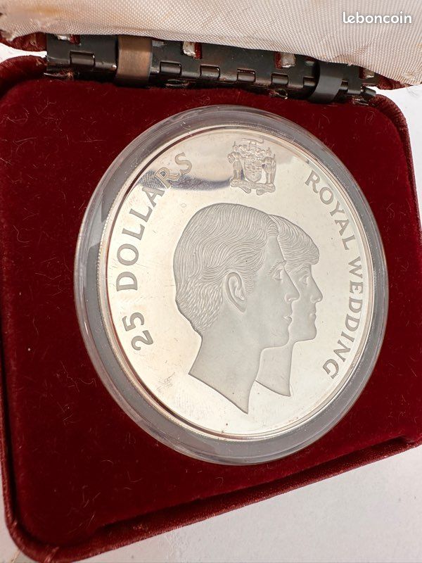 Pièce en argent 25 dollars Mariage du prince Charles (image 2)