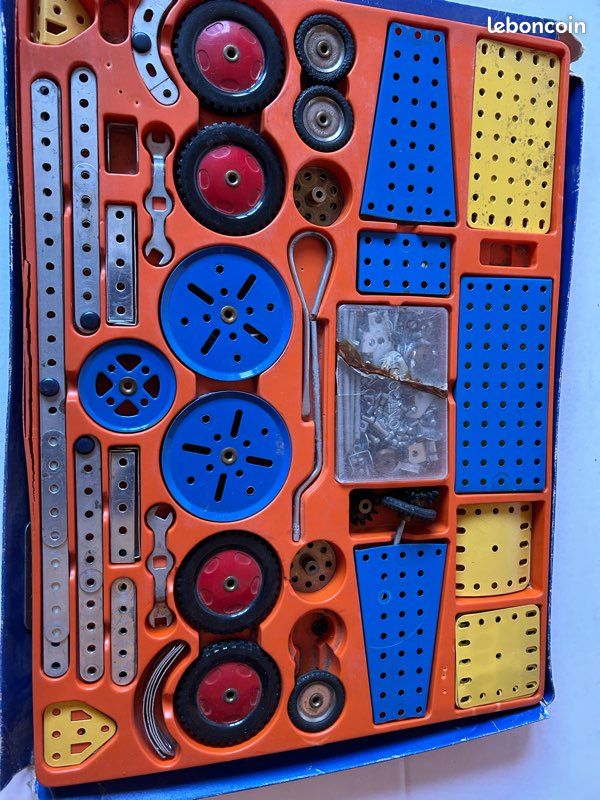 Boîte De Construction Meccano - Modèle Avion En Métal, Complet
