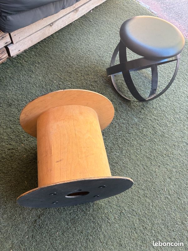 Petit Touret en bois / Tabouret ou Table (image 1)