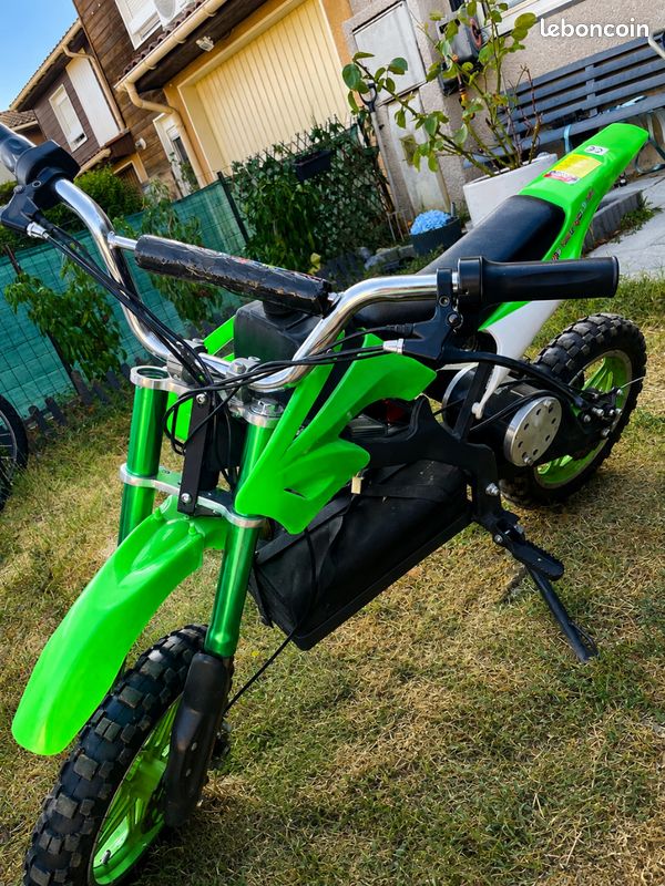 Moto électrique enfant (image 1)