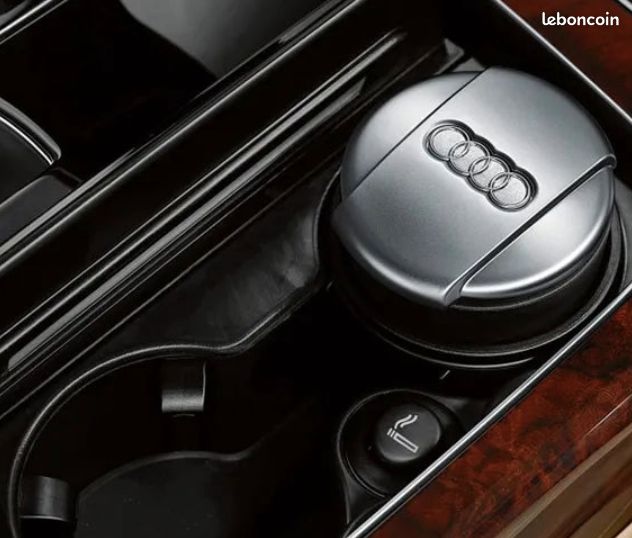 Cendrier De Voiture Spécial Audi A3 A4L A5 Q5L - Accessoire Intérieur Sans Fumée Élégant