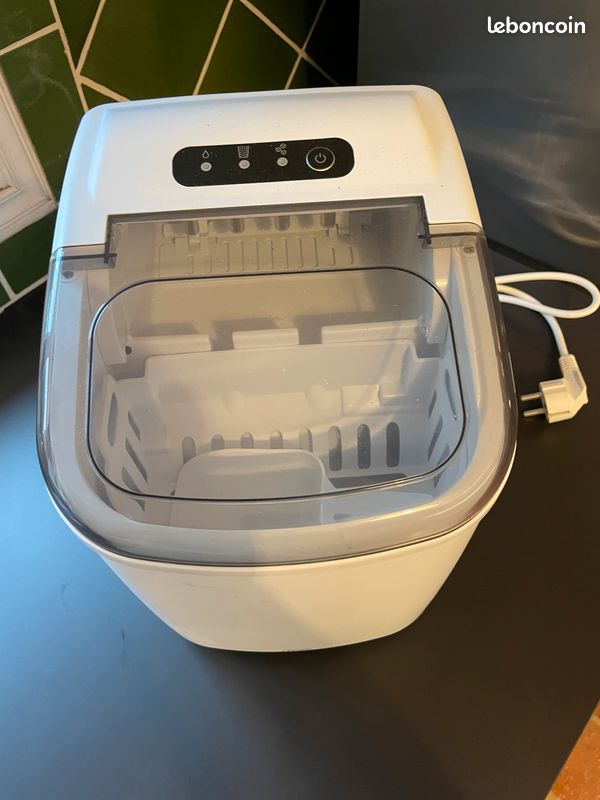 MACHINE A GLAçONS LIVOO 150W (image 2)