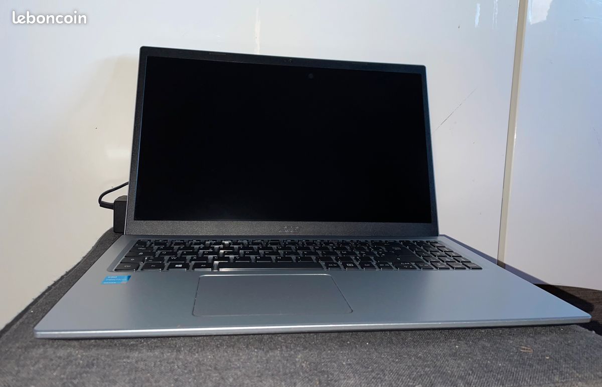 Acer Aspire 3 (image 4)