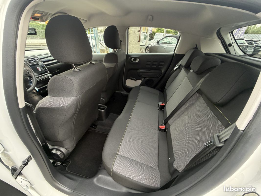 Citroen c3 1.2 pure tech 83 bvm shine 2023 (image 17)