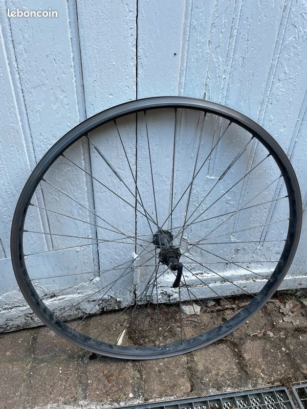 Roue Avant Vélo 28 Pouces Taylor-Wheels – Jante Ryde ZAC19, Moyeu Shimano Deore HB-T610, 36 Trous, V-brake, Noir – Fabriquée En Allemagne